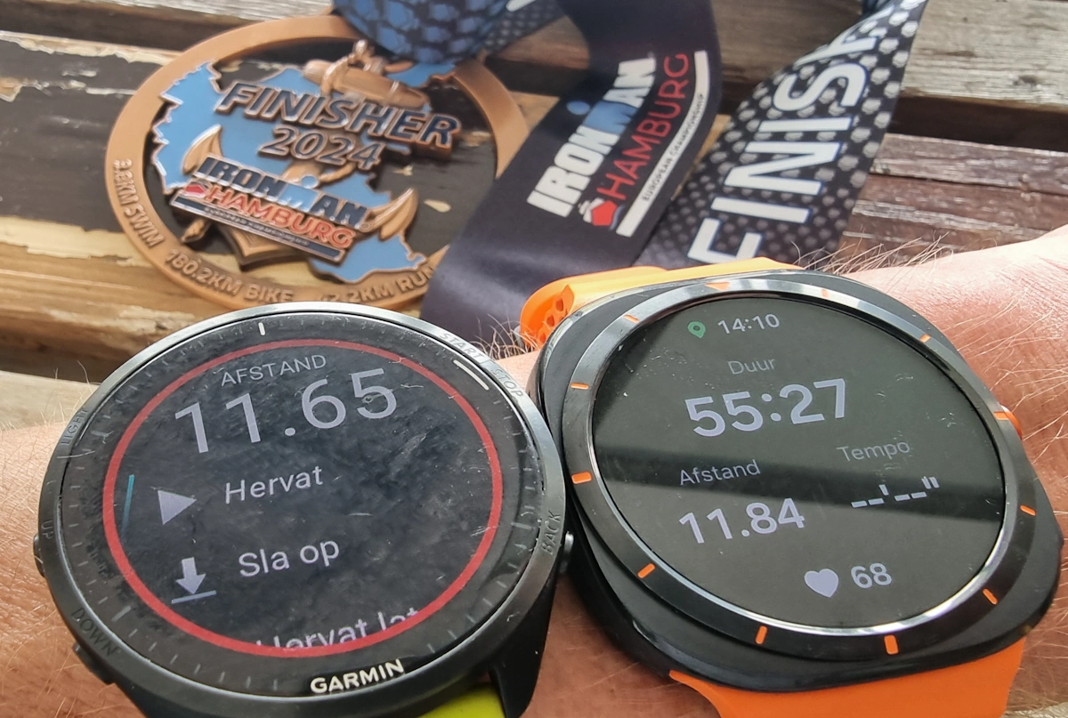 Galaxy Watch Ultra en Garmin 965 na run